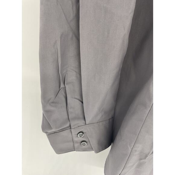 Van Heusen Women’s Button-up Dress Shirt - Size 24-26/3XL - Picture 3 of 6